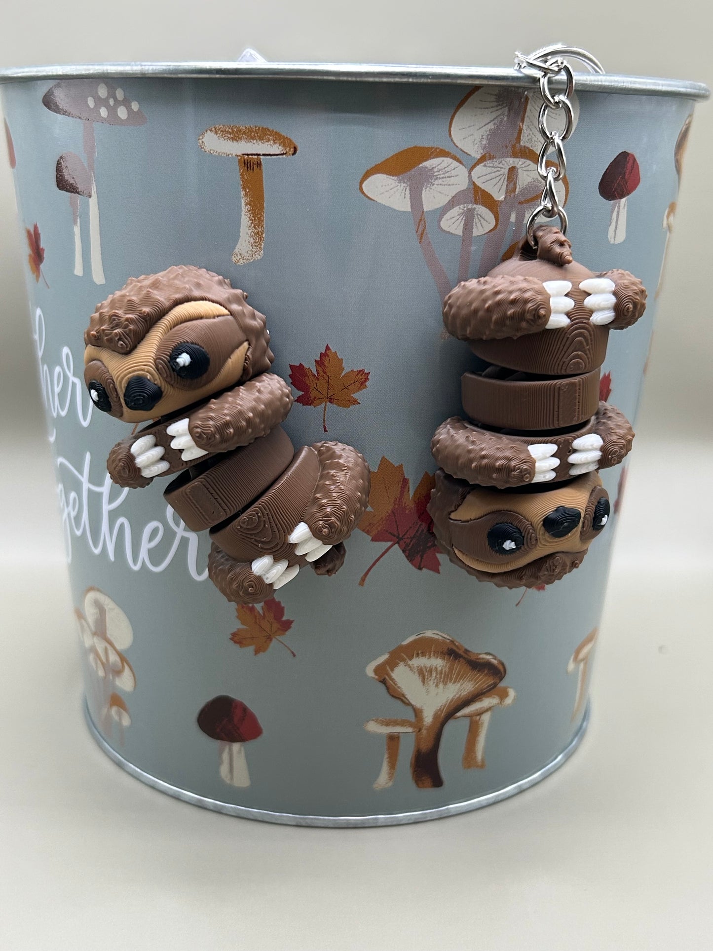 Sloth articulated keychain or magnets (Copy)