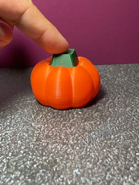 3D printed pumpkin click fidget